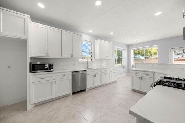 2430 Waterwood Drive, Sugar Land, TX 77479