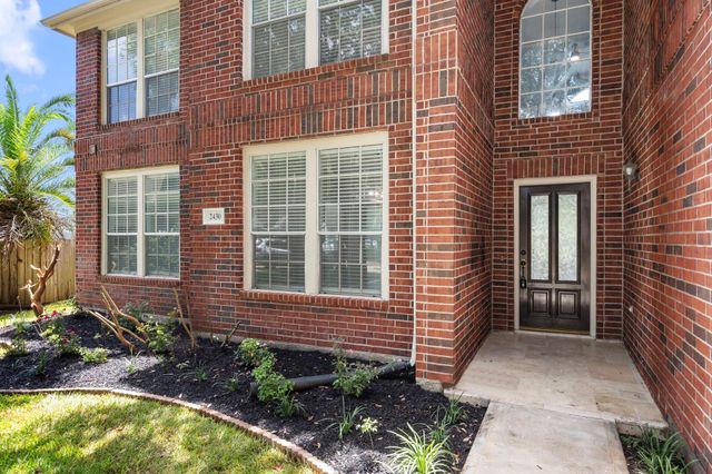 2430 Waterwood Drive, Sugar Land, TX 77479