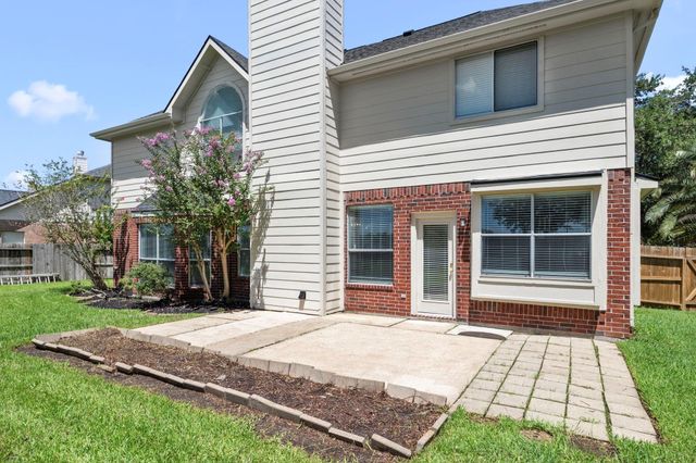 2430 Waterwood Drive, Sugar Land, TX 77479