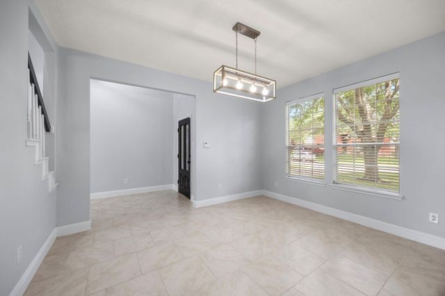 2430 Waterwood Drive, Sugar Land, TX 77479