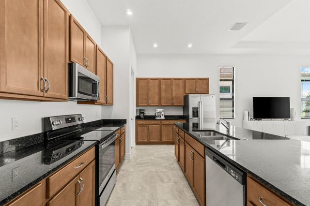 11356 SW Pietra Way, Port St Lucie, FL 34987