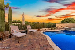 766 W Silver Eagle Court, Oro Valley, AZ 85755