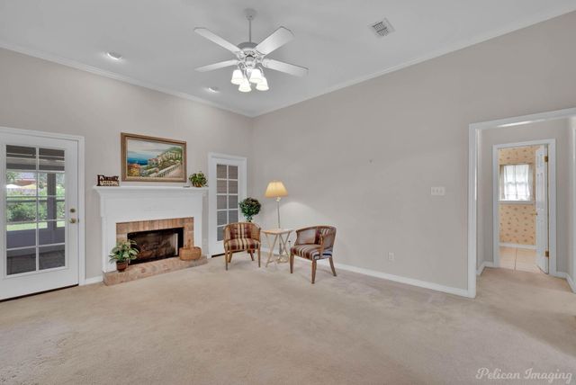 3301 Colonial Drive, Bossier City, LA 71111