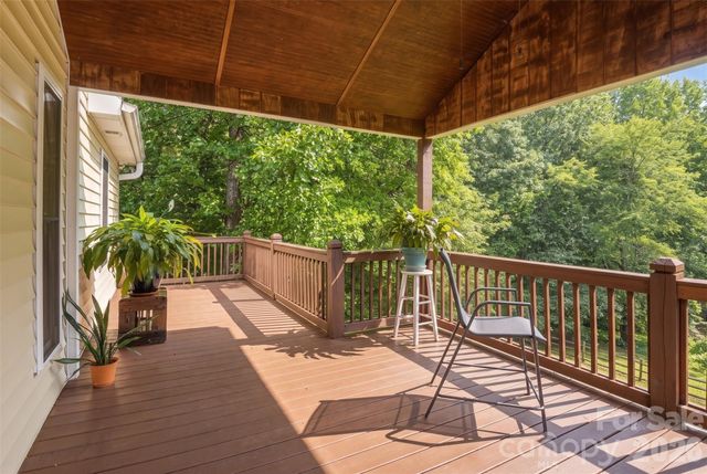 124 Stillmeadow Lane, Troutman, NC 28166