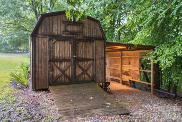 124 Stillmeadow Lane, Troutman, NC 28166