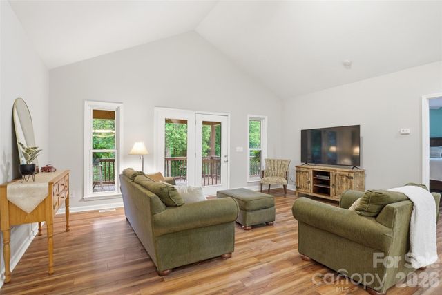124 Stillmeadow Lane, Troutman, NC 28166