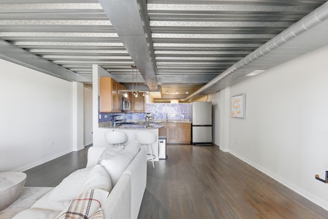 1910 S Indiana Avenue 620, Chicago, IL 60616