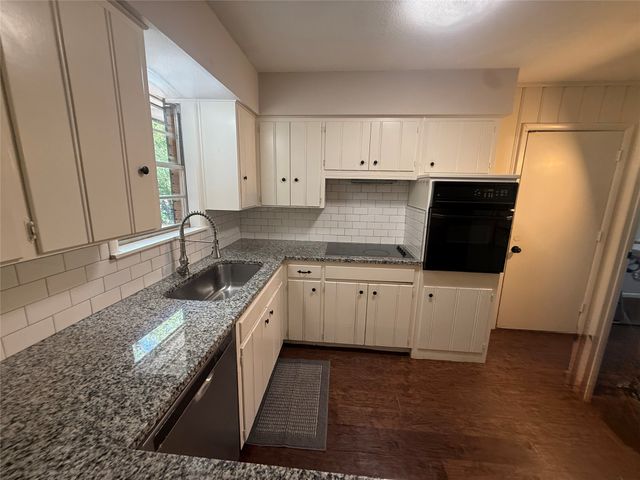 2403 Panhandle Street, Denton, TX 76201