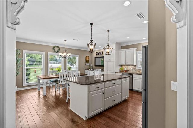 73 Crabapple Court, Dothan, AL 36301