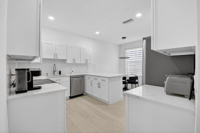 6752 Montego Bay Boulevard A, Boca Raton, FL 33433