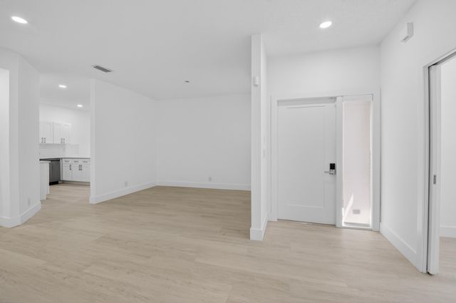 6752 Montego Bay Boulevard A, Boca Raton, FL 33433