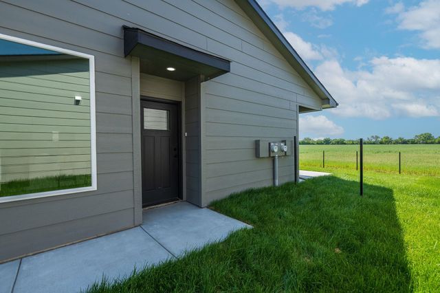 11335 W 35th Cir, Wichita, KS 67215