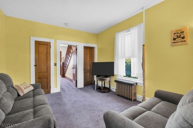 28 Grand Ave, Washington Boro, NJ 07882