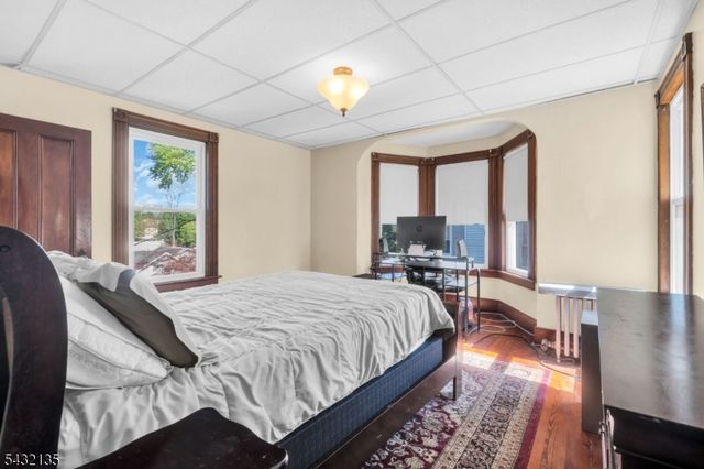 28 Grand Ave, Washington Boro, NJ 07882