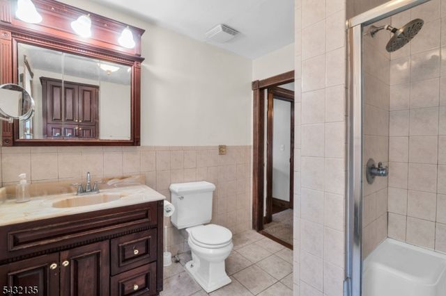 28 Grand Ave, Washington Boro, NJ 07882