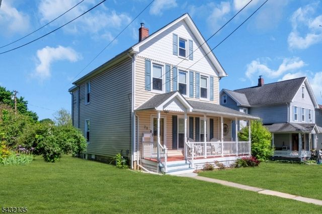 28 Grand Ave, Washington Boro, NJ 07882