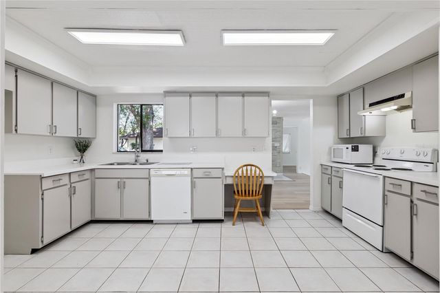 110 HOLDERNESS DRIVE, Longwood, FL 32779