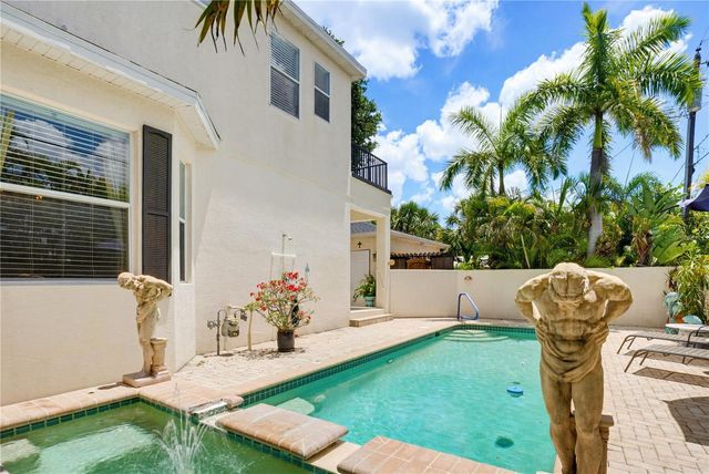 4104 SARASOTA AVENUE, Sarasota, FL 34234