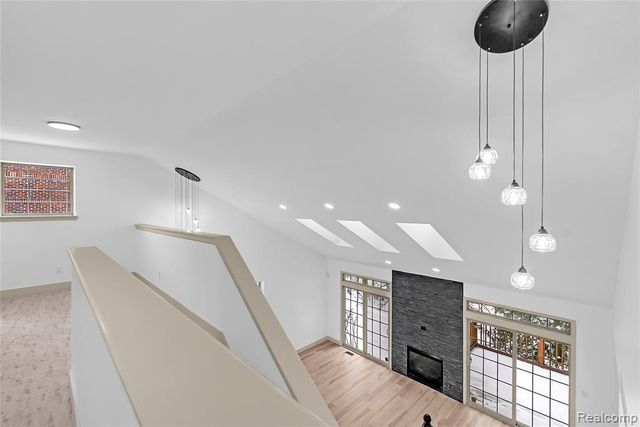 4392 Gateway Circle, West Bloomfield, MI 48322