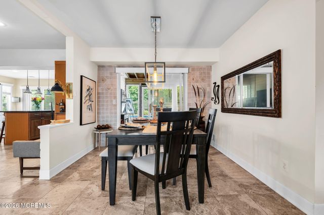 28 Devon Drive, Manalapan, NJ 07726
