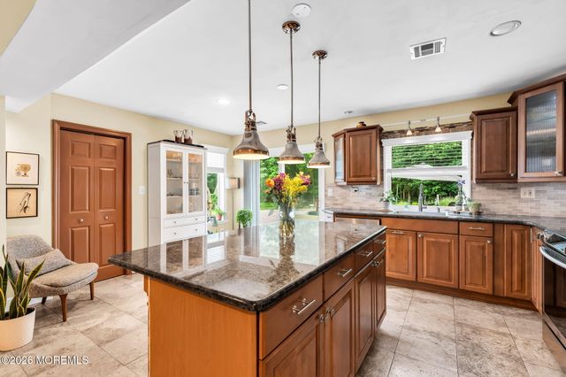 28 Devon Drive, Manalapan, NJ 07726