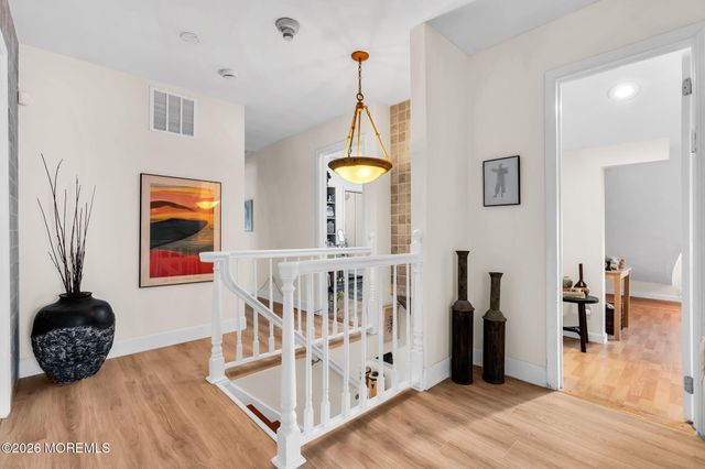 28 Devon Drive, Manalapan, NJ 07726