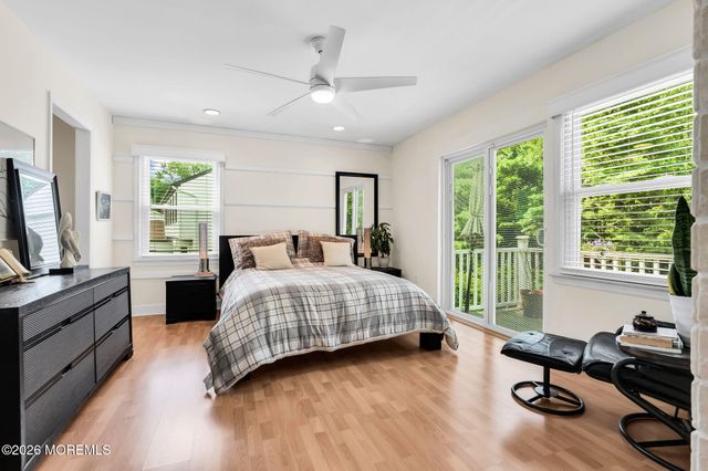 28 Devon Drive, Manalapan, NJ 07726