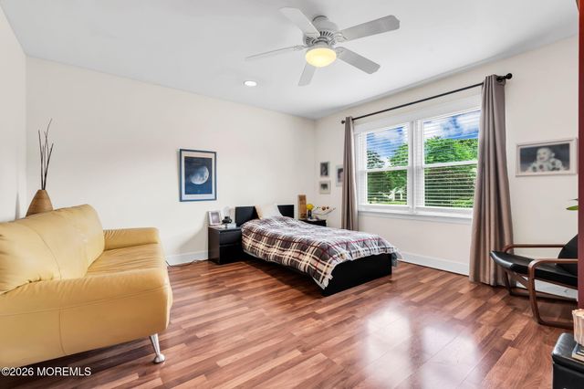 28 Devon Drive, Manalapan, NJ 07726