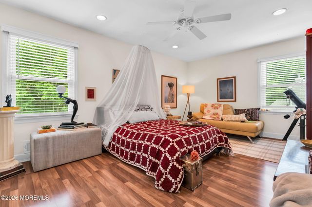 28 Devon Drive, Manalapan, NJ 07726
