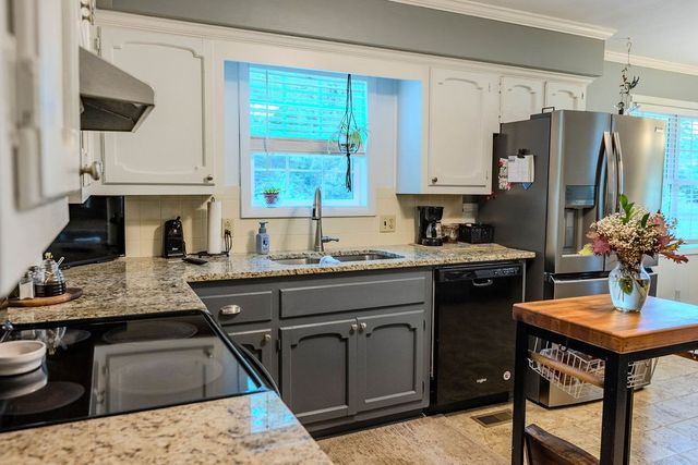 612 Bost Rd, Mcminnville, TN 37110