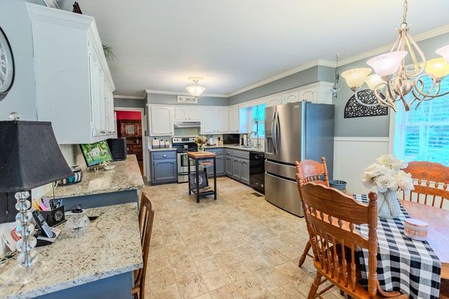 612 Bost Rd, Mcminnville, TN 37110