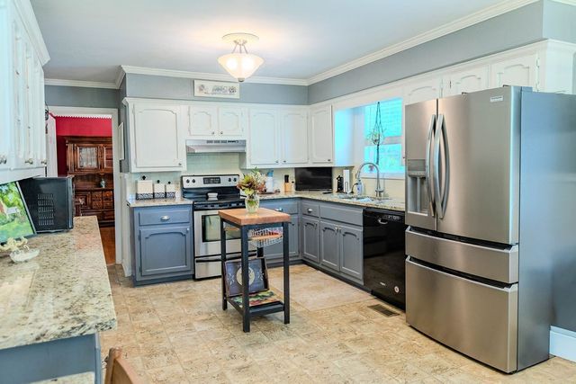 612 Bost Rd, Mcminnville, TN 37110