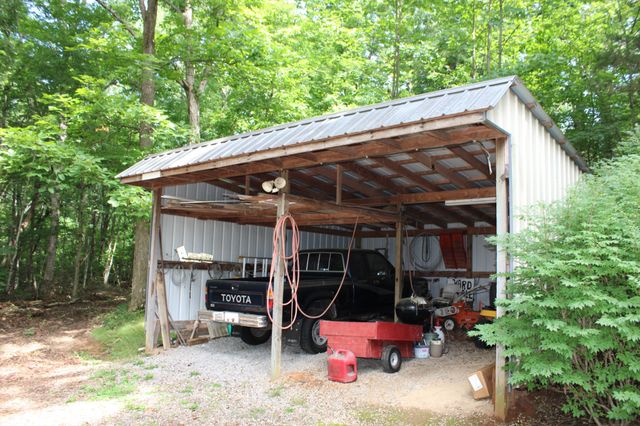 612 Bost Rd, Mcminnville, TN 37110
