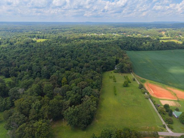 612 Bost Rd, Mcminnville, TN 37110