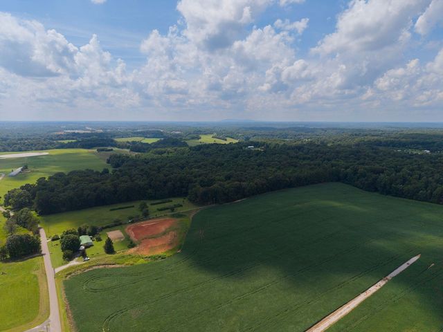 612 Bost Rd, Mcminnville, TN 37110