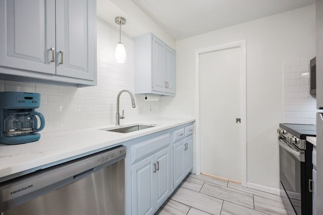 19 Atlantic 16, Gloucester, MA 01930