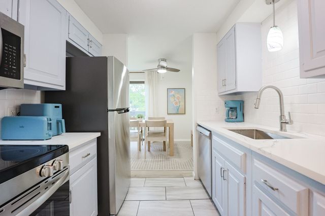 19 Atlantic 16, Gloucester, MA 01930