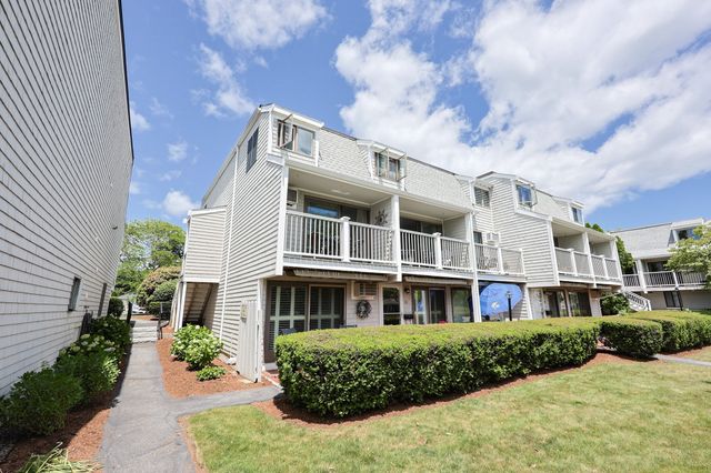 19 Atlantic 16, Gloucester, MA 01930