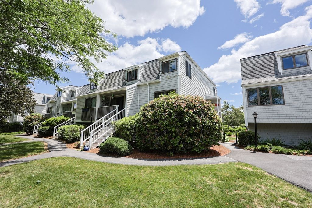 19 Atlantic 16, Gloucester, MA 01930