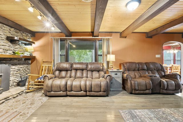 708 Bryants Camp Road, Lancaster, KY 40444