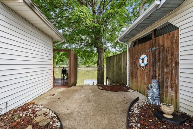 708 Bryants Camp Road, Lancaster, KY 40444