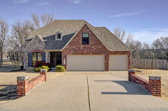 12525 Longhorn Court, Glenpool, OK 74033