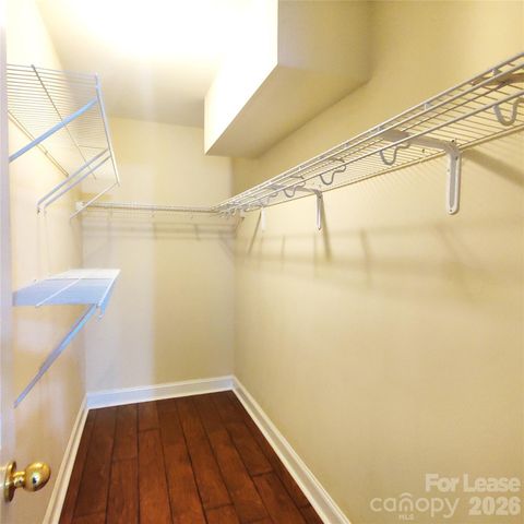 6956 Park Place Drive, Charlotte, NC 28262