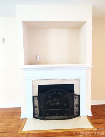 6956 Park Place Drive, Charlotte, NC 28262