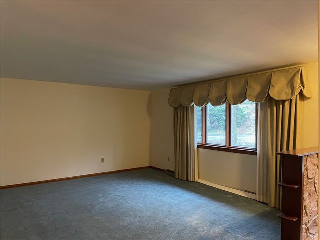 6121 Old William Penn Hwy, Murrysville, PA 15632