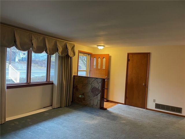 6121 Old William Penn Hwy, Murrysville, PA 15632
