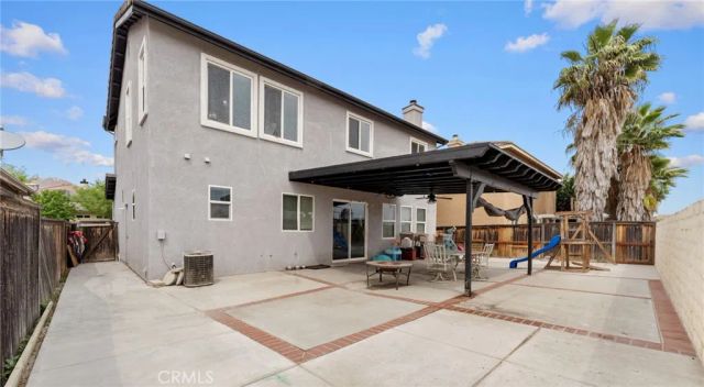 22071 Goldenchain, Moreno Valley, CA 92553