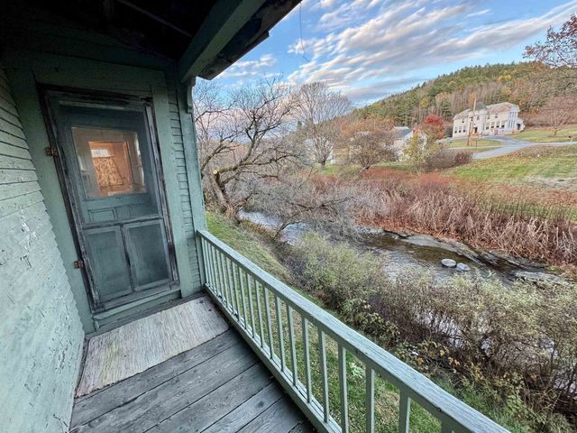 74 Chicken Farm Road, Corinth, VT 05040