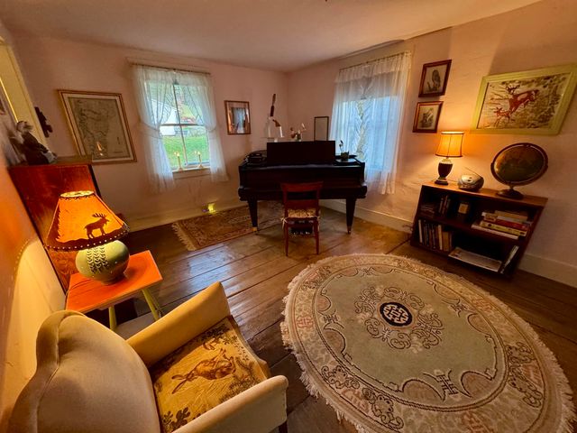 74 Chicken Farm Road, Corinth, VT 05040