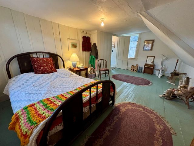 74 Chicken Farm Road, Corinth, VT 05040